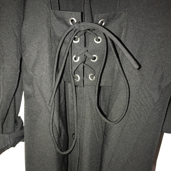 blouse - Picture 2 of 6